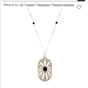 Tiffany co. Daisy Pendant on 240 chain silver